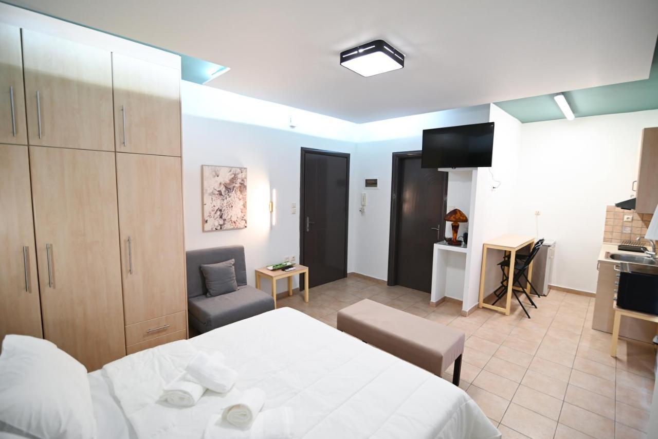 The Whole Packet Β3 Center With Parking Apartment Larissa Luaran gambar