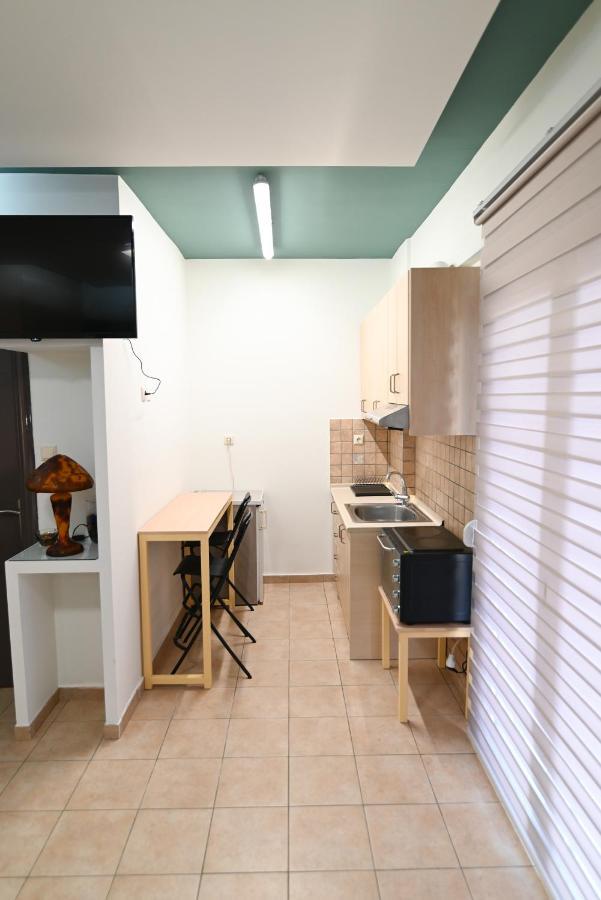 The Whole Packet Β3 Center With Parking Apartment Larissa Luaran gambar